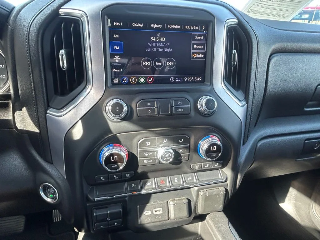 Used 2020 Black GMC SLT image 13