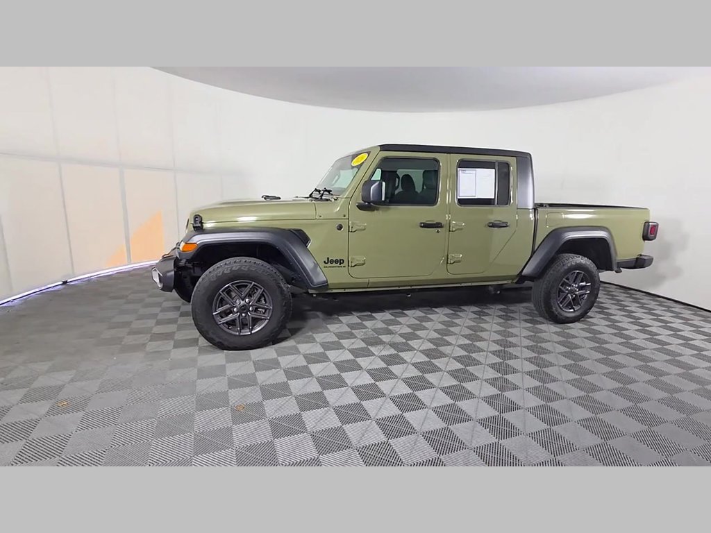 Used 2026 41 Jeep Sport S image 49