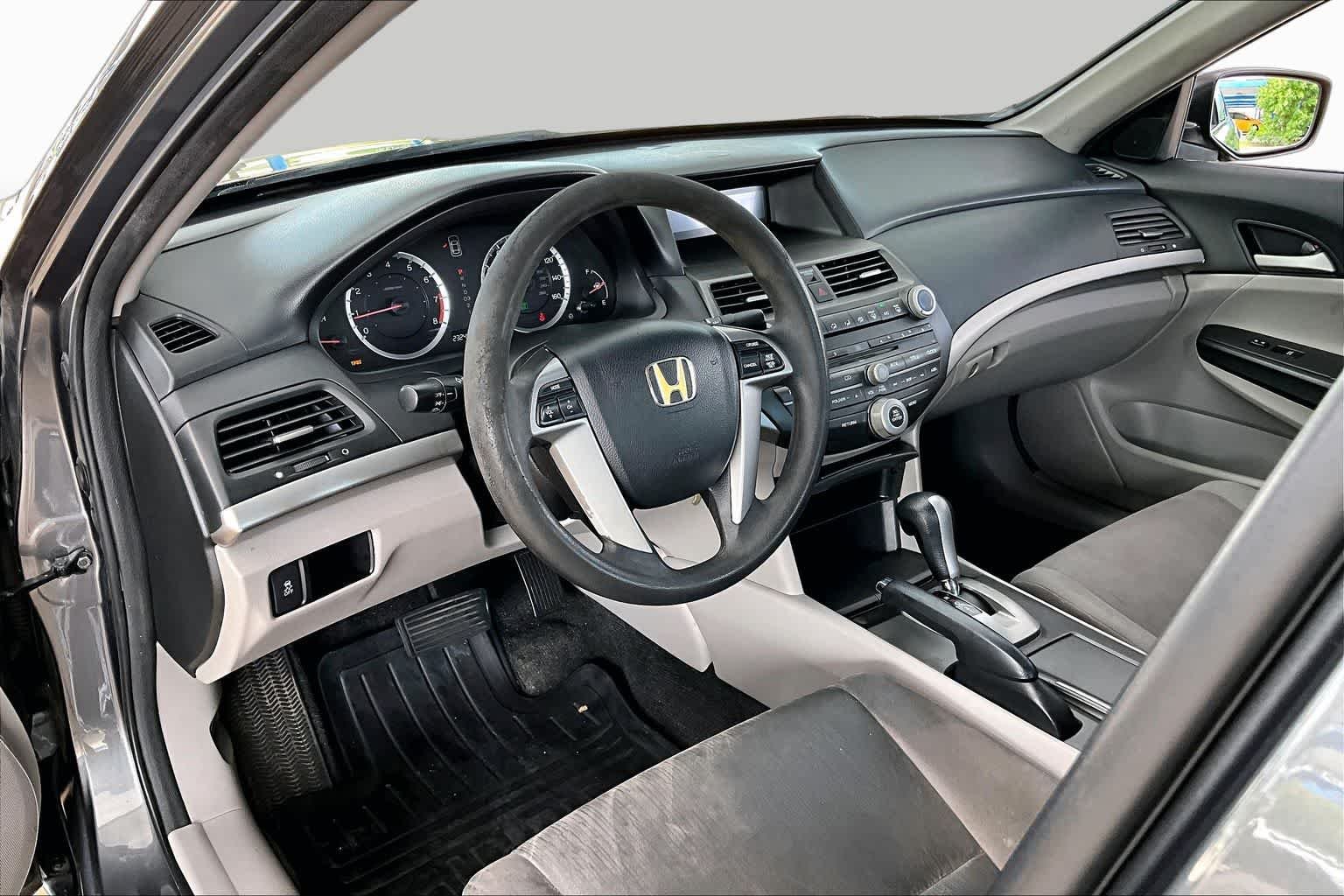 Used 2012 Polished Metal Metallic Honda LX Premium image 16