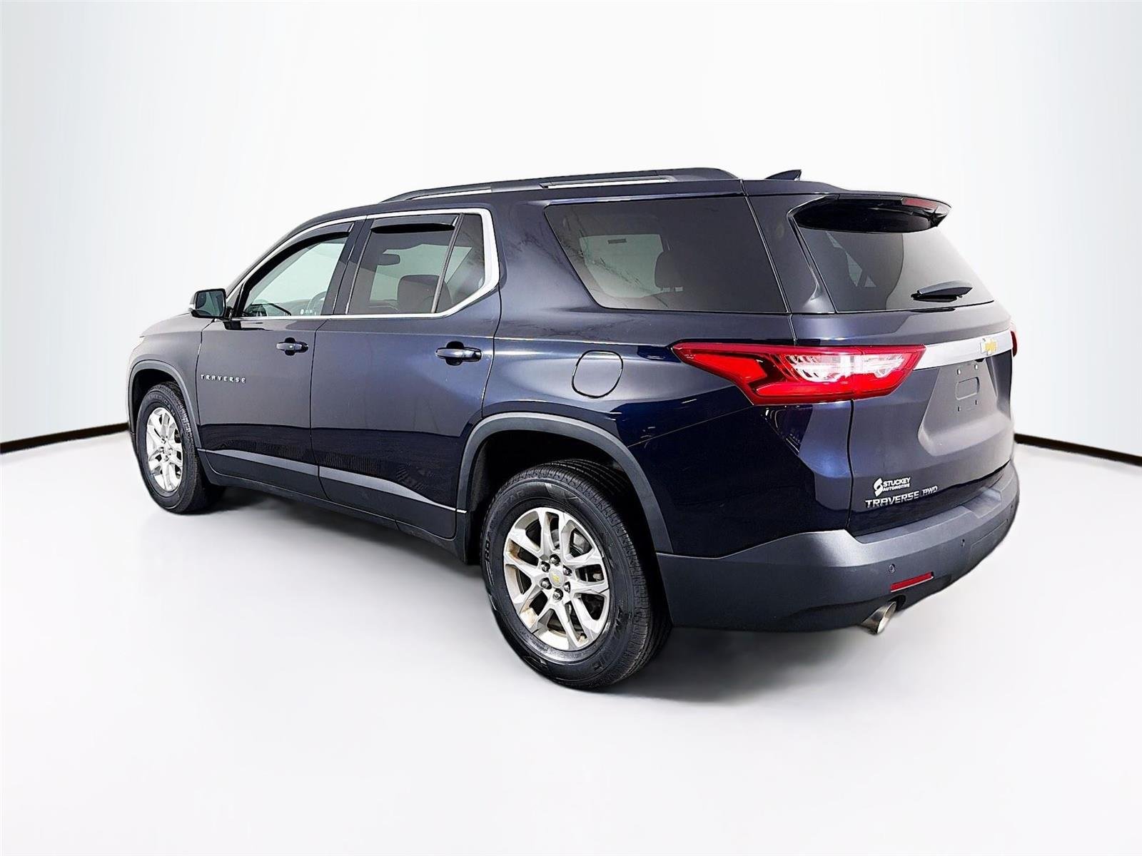 Used 2020 MIDNIGHT BLUE METALLIC Chevrolet LT Leather image 9