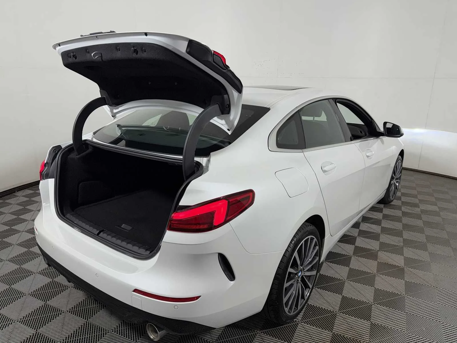 2024 BMW 2 Series 228i - Photo 23