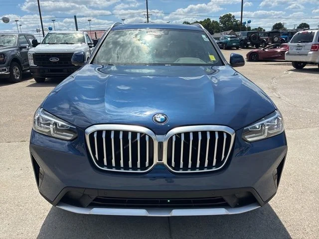 Certified Used 2024 Phytonic Blue Metallic BMW xDrive30i image 2