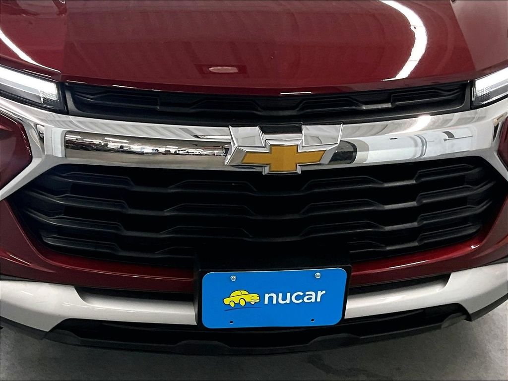 Used 2025 Red Chevrolet LT image 29