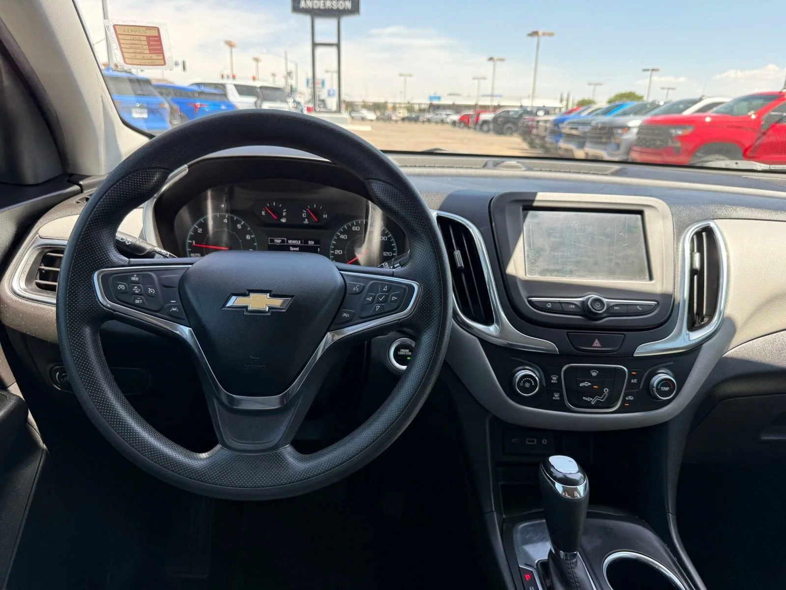 2021 Chevrolet Equinox LS - Photo 16