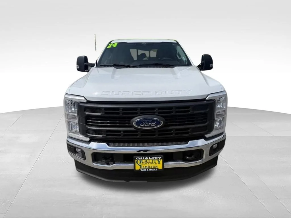 Used 2024 White Ford XL image 10