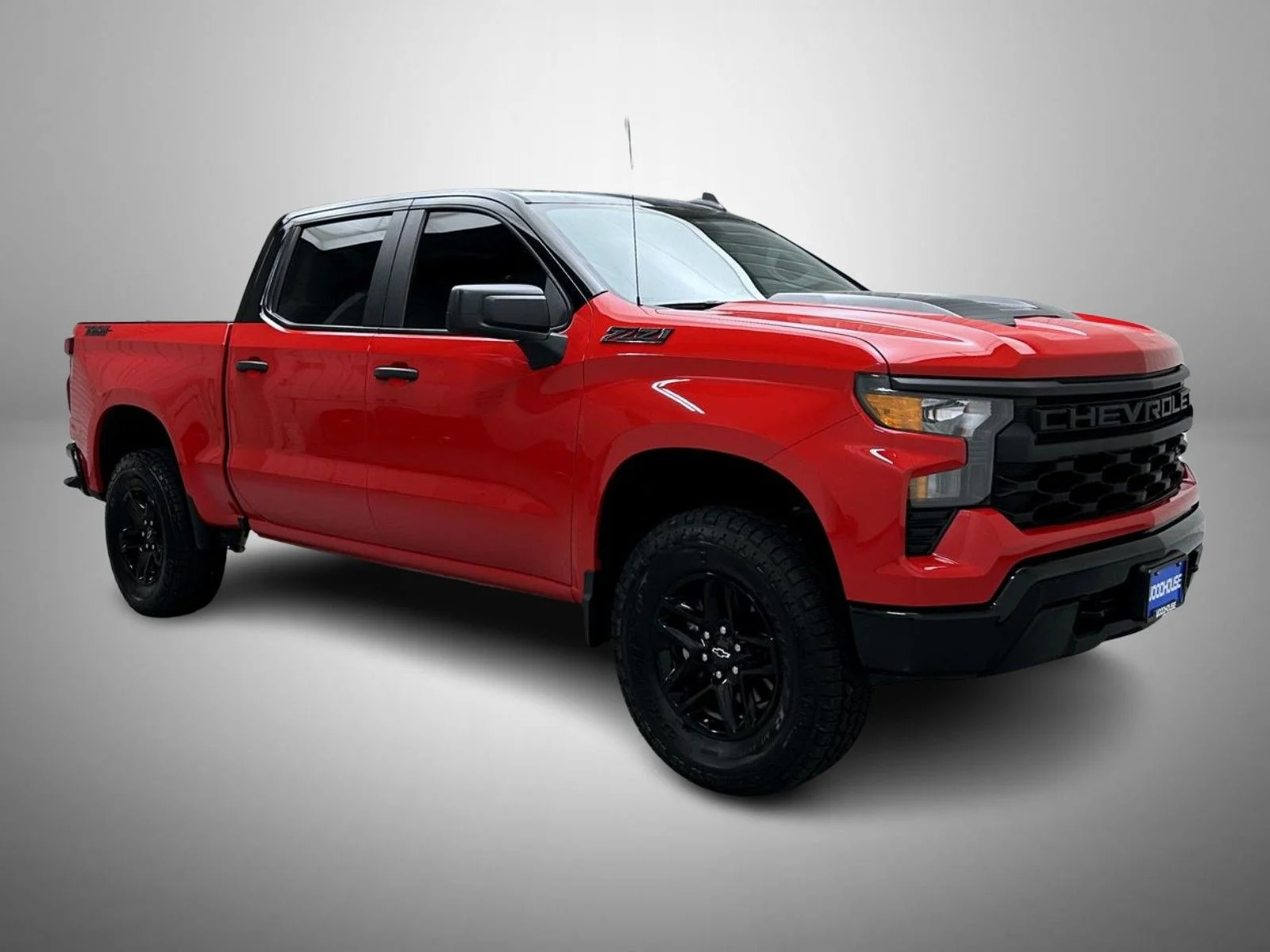 Used 2025 Red Chevrolet Custom Trail Boss image 3