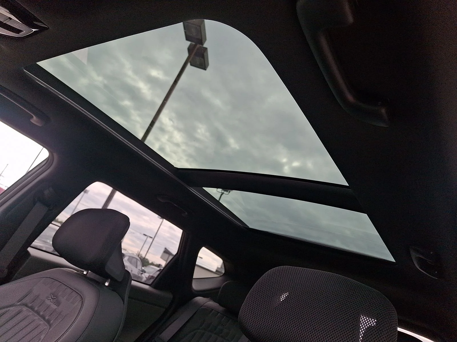 New 2027 Gray Kia X-Line S image 13