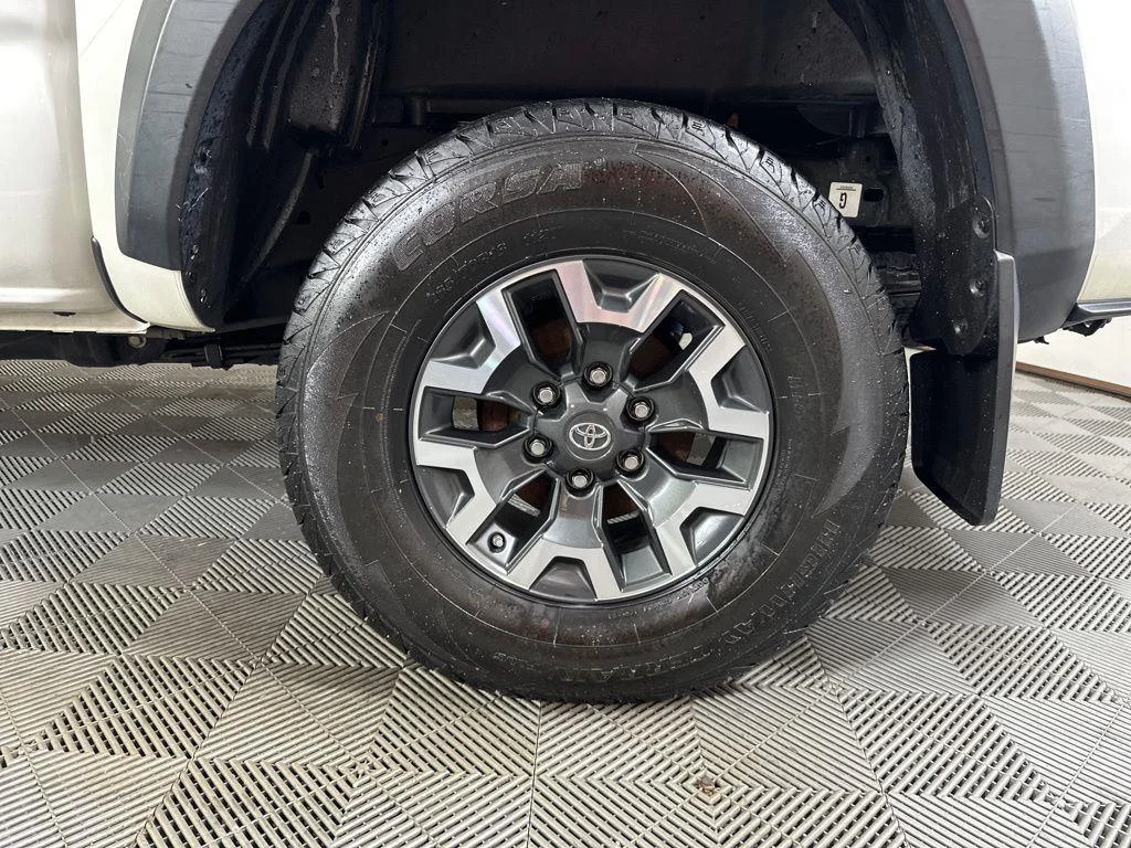 Used 2019 Super White Toyota TRD Off-Road image 16