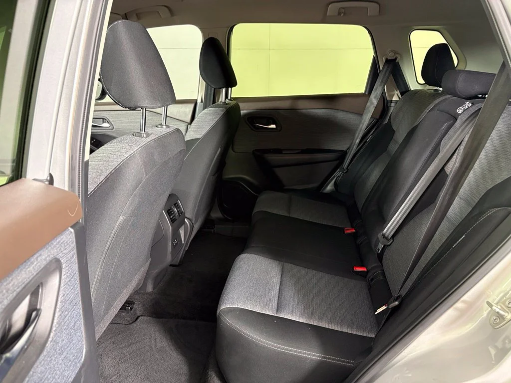 Used 2023 Silver Nissan SV image 35