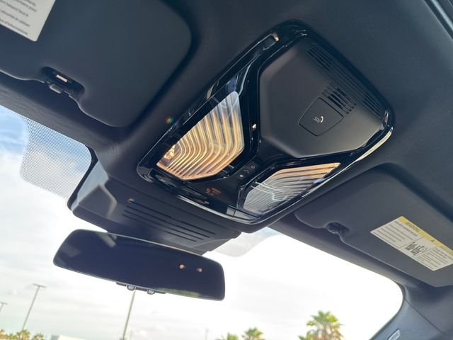 New 2027 Black Sapphire Metallic BMW xDrive40i image 22