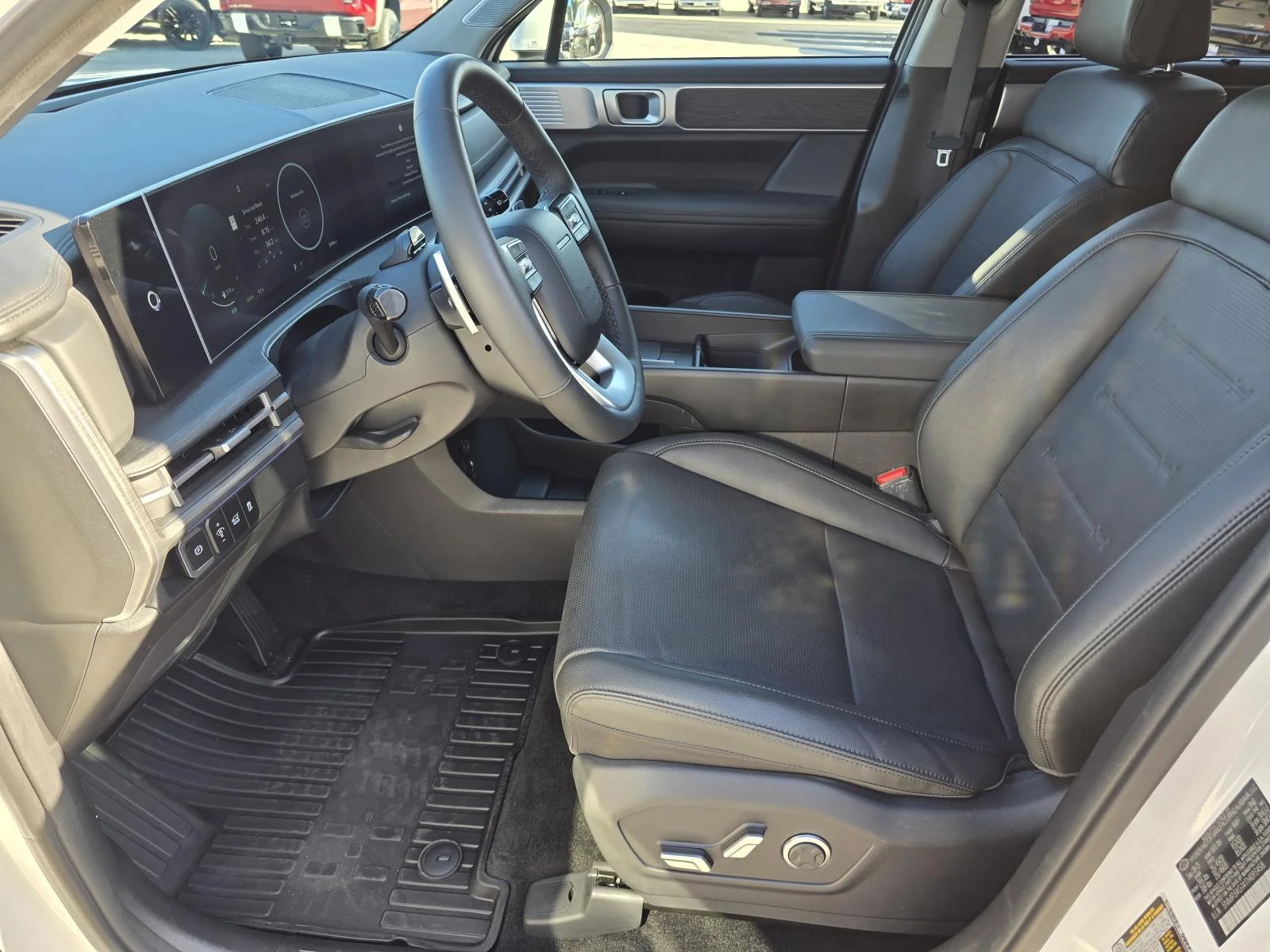 Used 2026 Serenity White Hyundai Limited 7P image 12