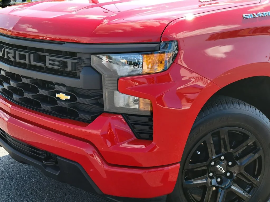 New 2025 Red Hot Chevrolet Custom image 9