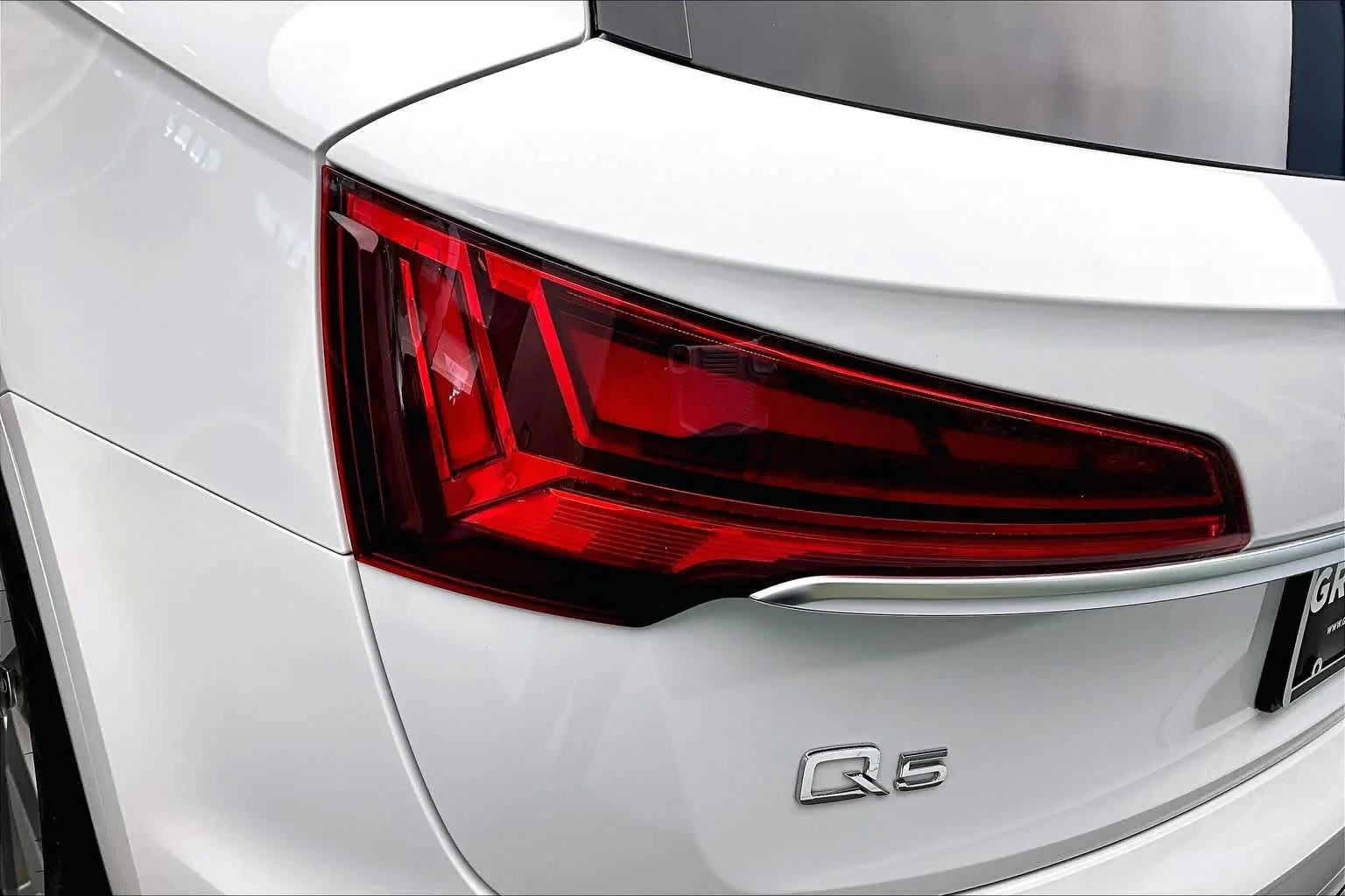 Used 2023 Ibis White Audi Premium Plus image 54
