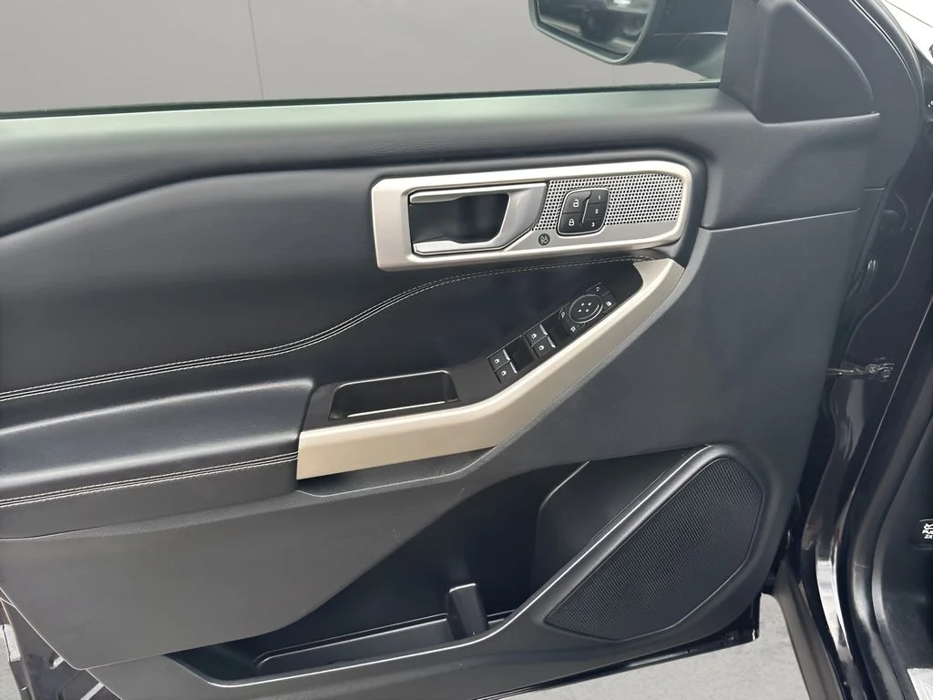 Used 2021 Black Ford Limited Hybrid image 22