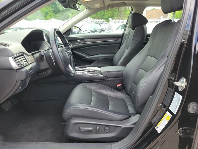 Used 2018 Black Honda EX-L image 20