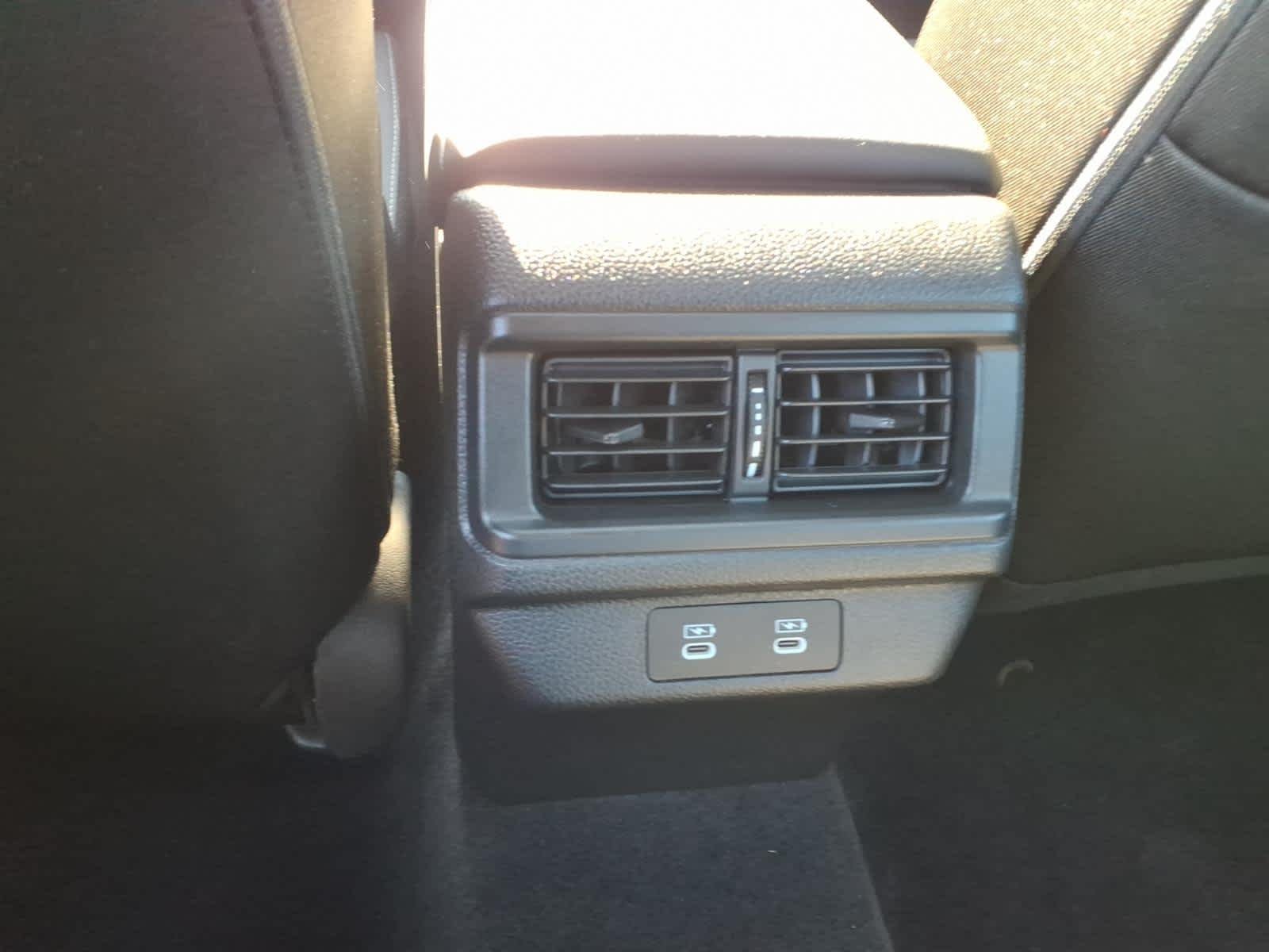 2025 Honda Accord SE - Photo 13