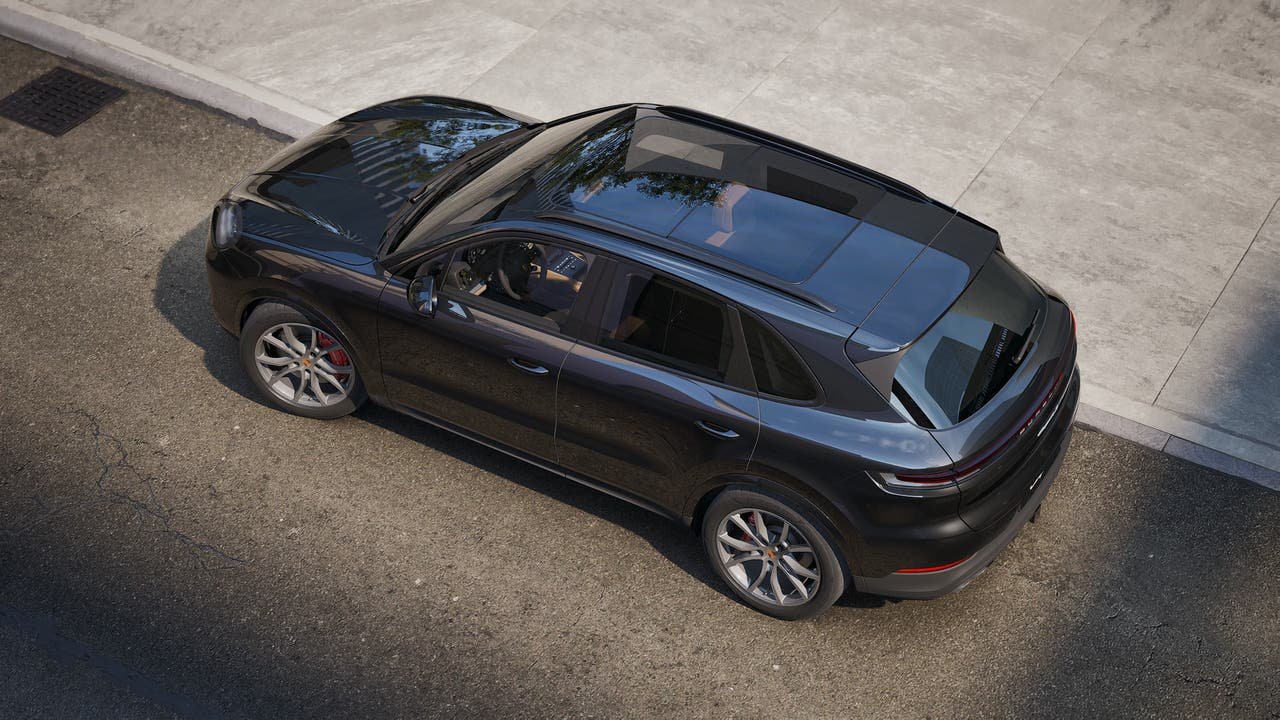 New 2026 Chromite Black Metallic Porsche S image 4