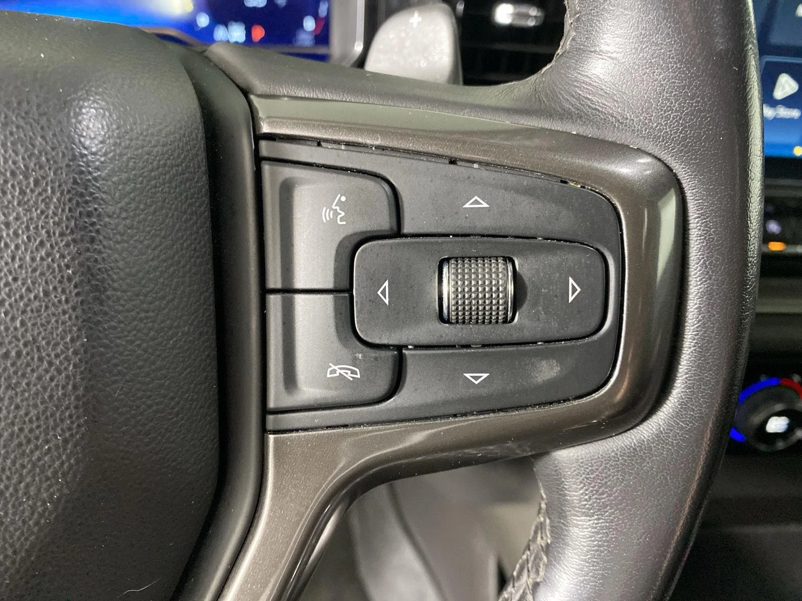 Used 2023 Dark Ash Metallic Chevrolet ZR2 image 26