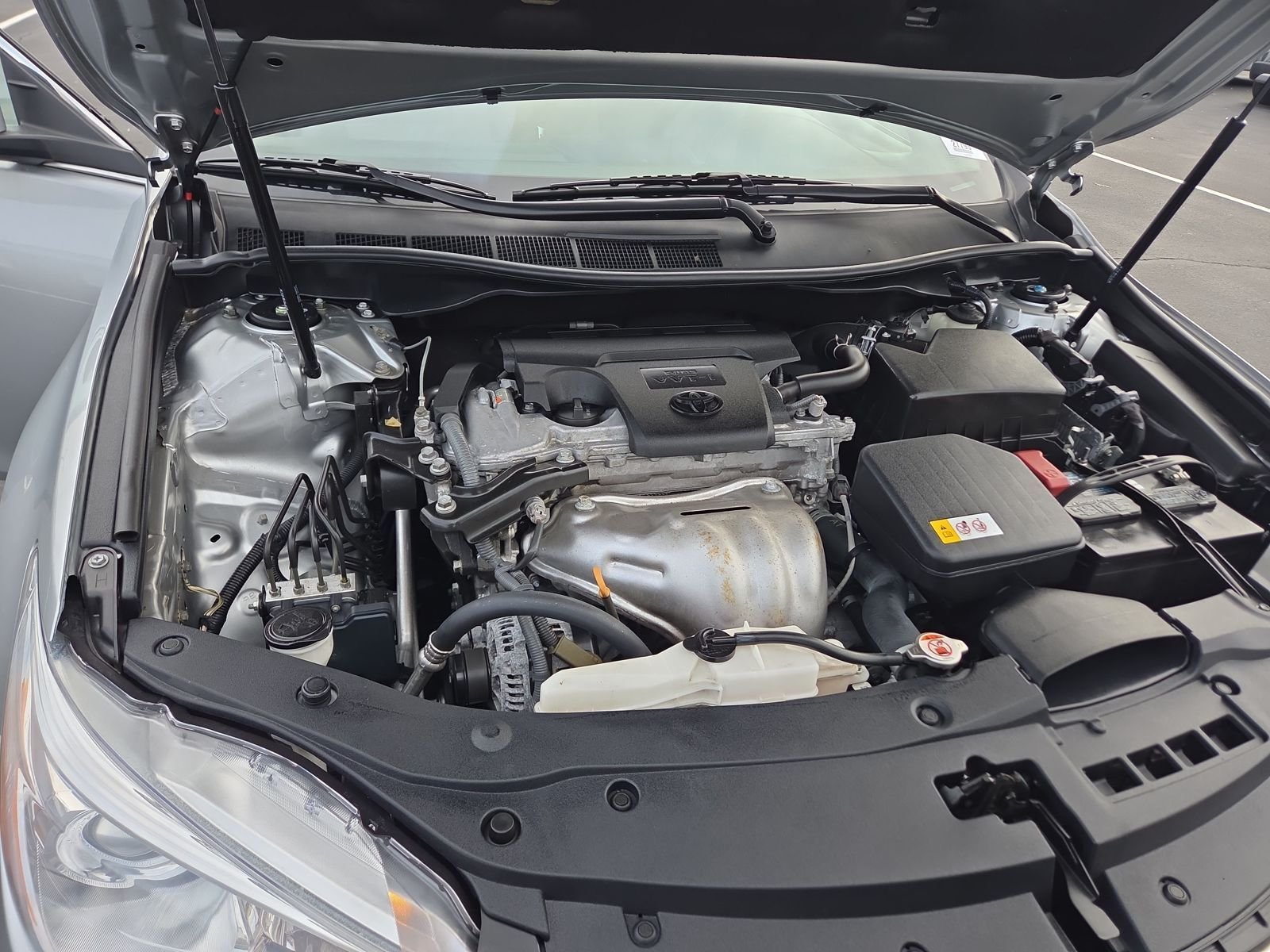 2017 Toyota Camry LE - Photo 50