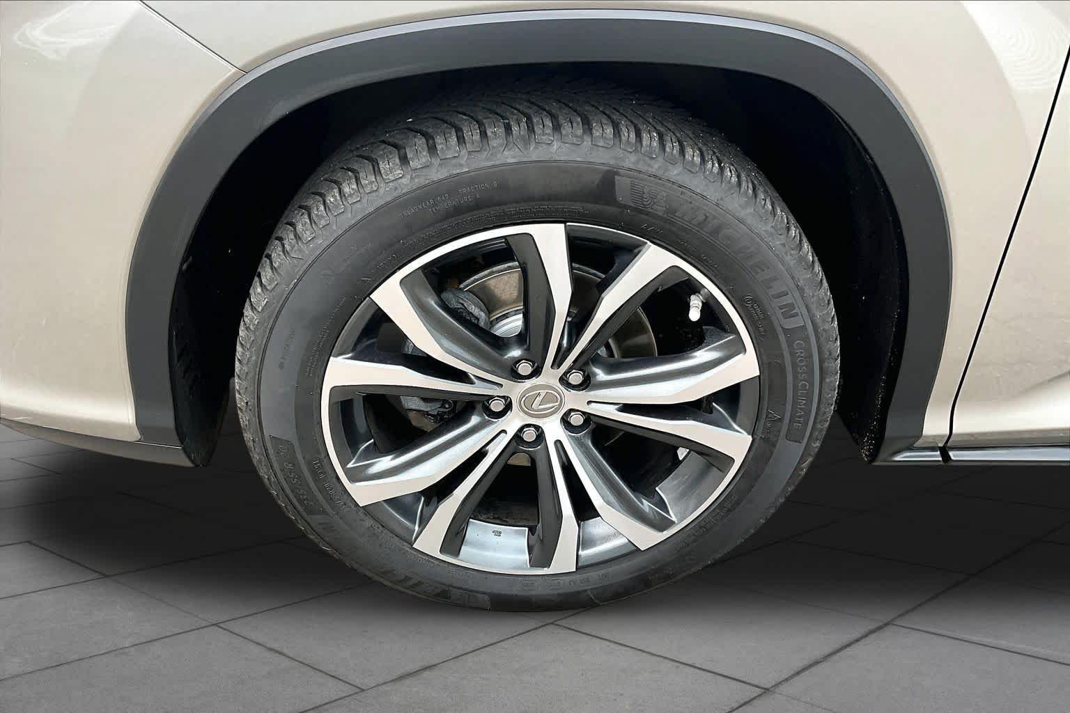 Used 2017 Atomic Silver Lexus  image 11