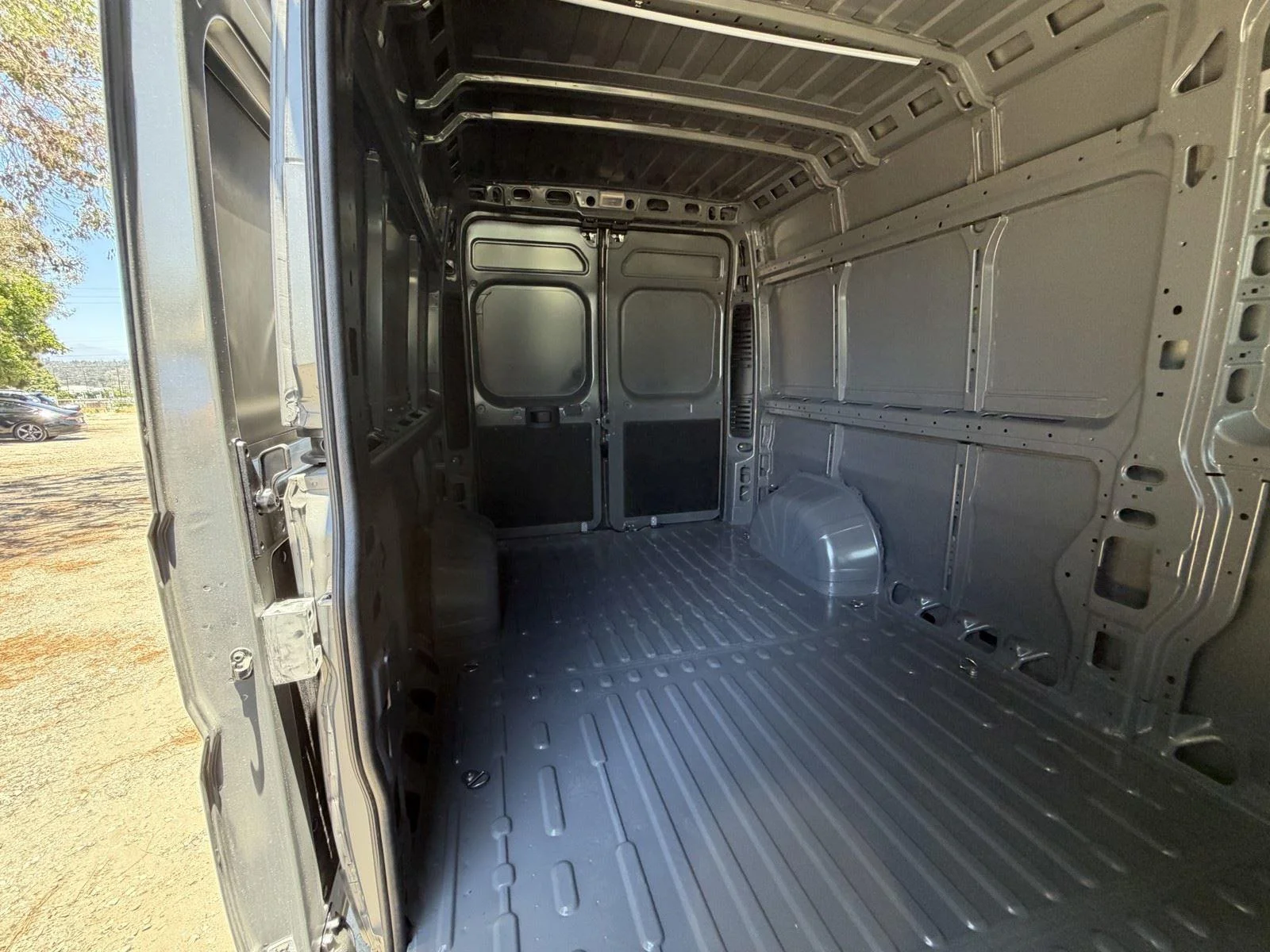 New 2026 Ceramic Gray Clear-Coat Exterior Paint RAM Tradesman image 15