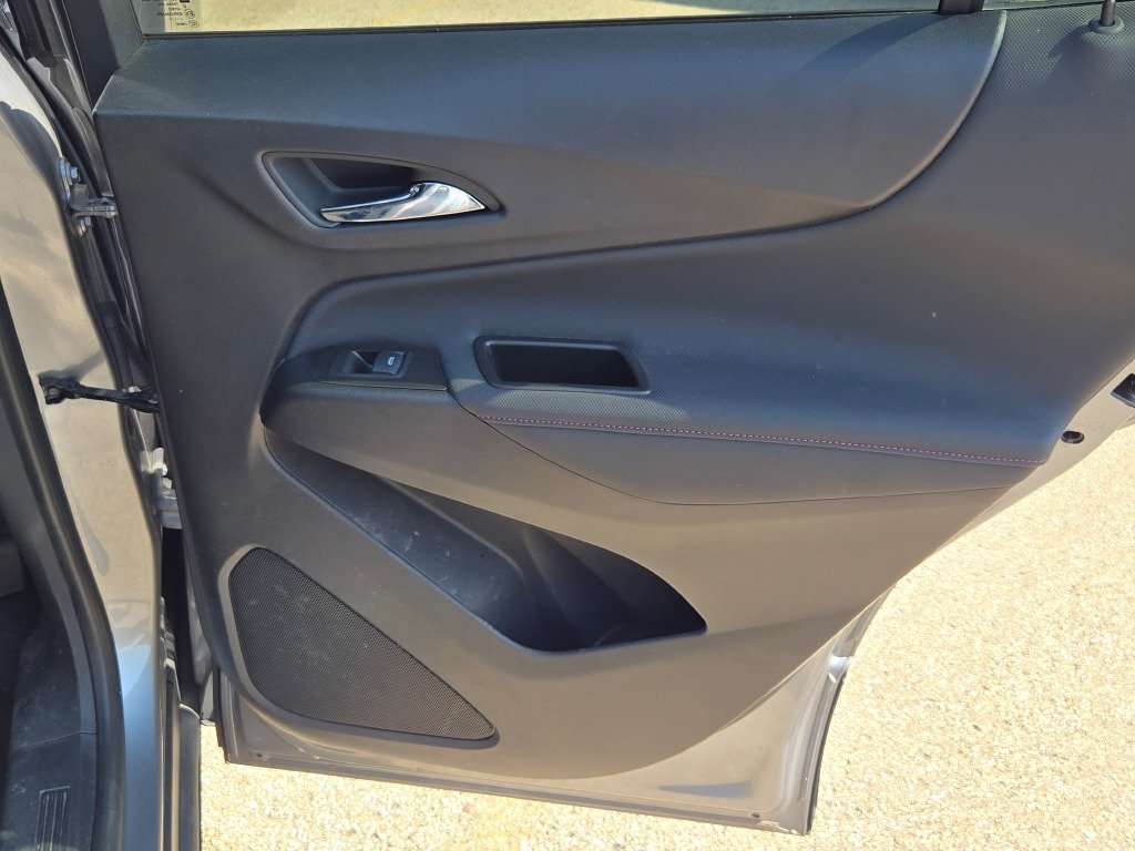 Used 2023 Gray Chevrolet RS image 8