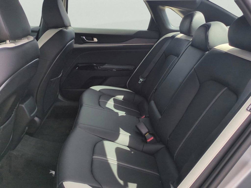 2026 Kia K5 GT-Line - Photo 15