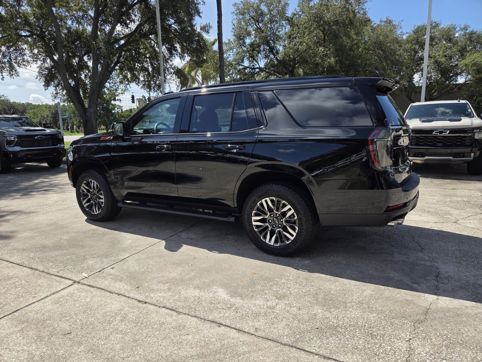 New 2026 Black Chevrolet Z71 image 5