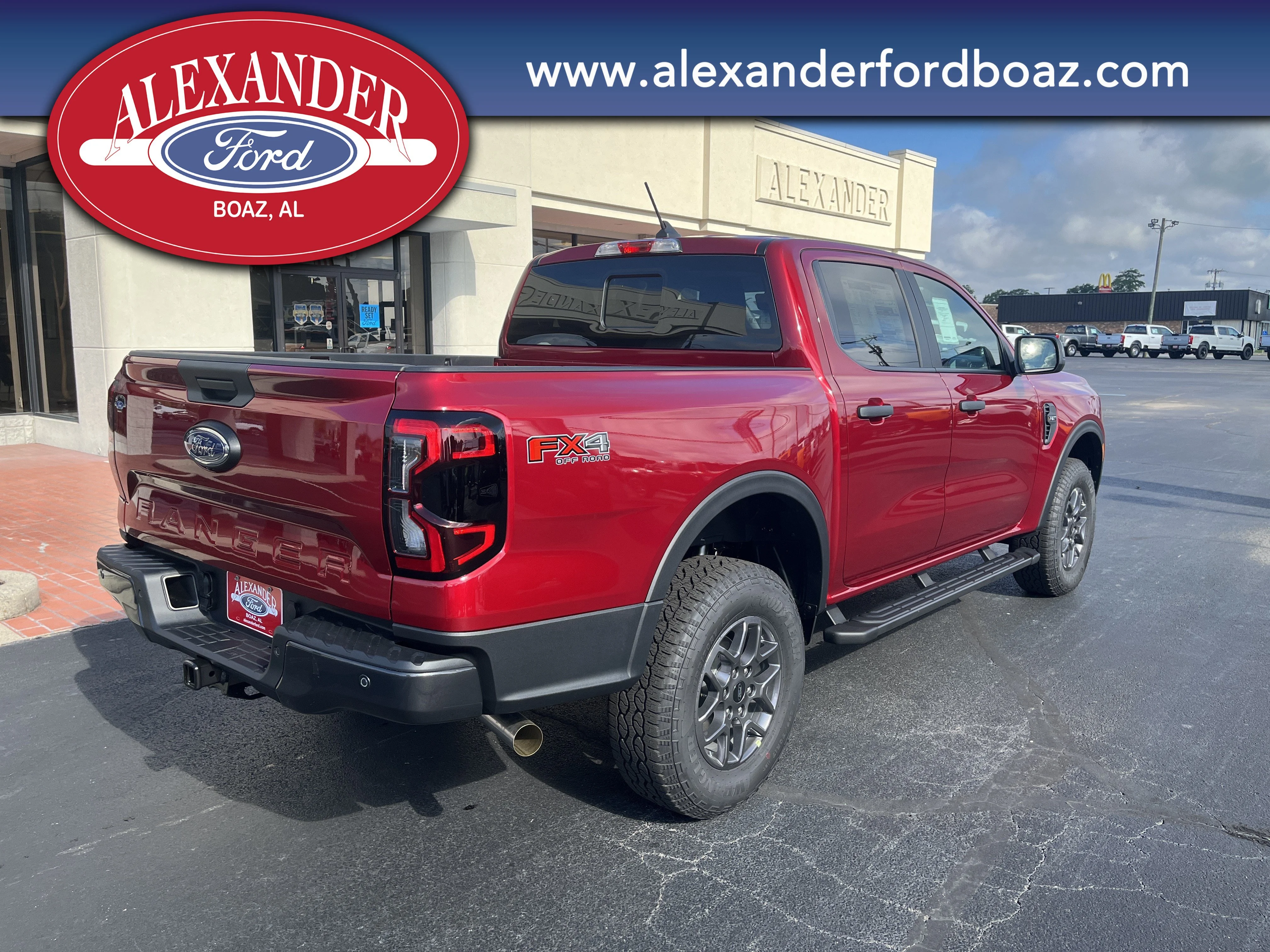 New 2026 Ruby Red Metallic Tinted Clearcoat Ford XLT image 4