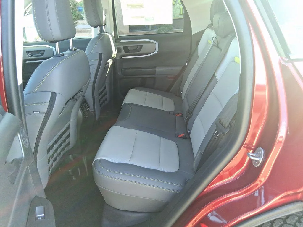 New 2025 Ruby Red Metallic Tinted Clearcoat Ford Badlands® image 23