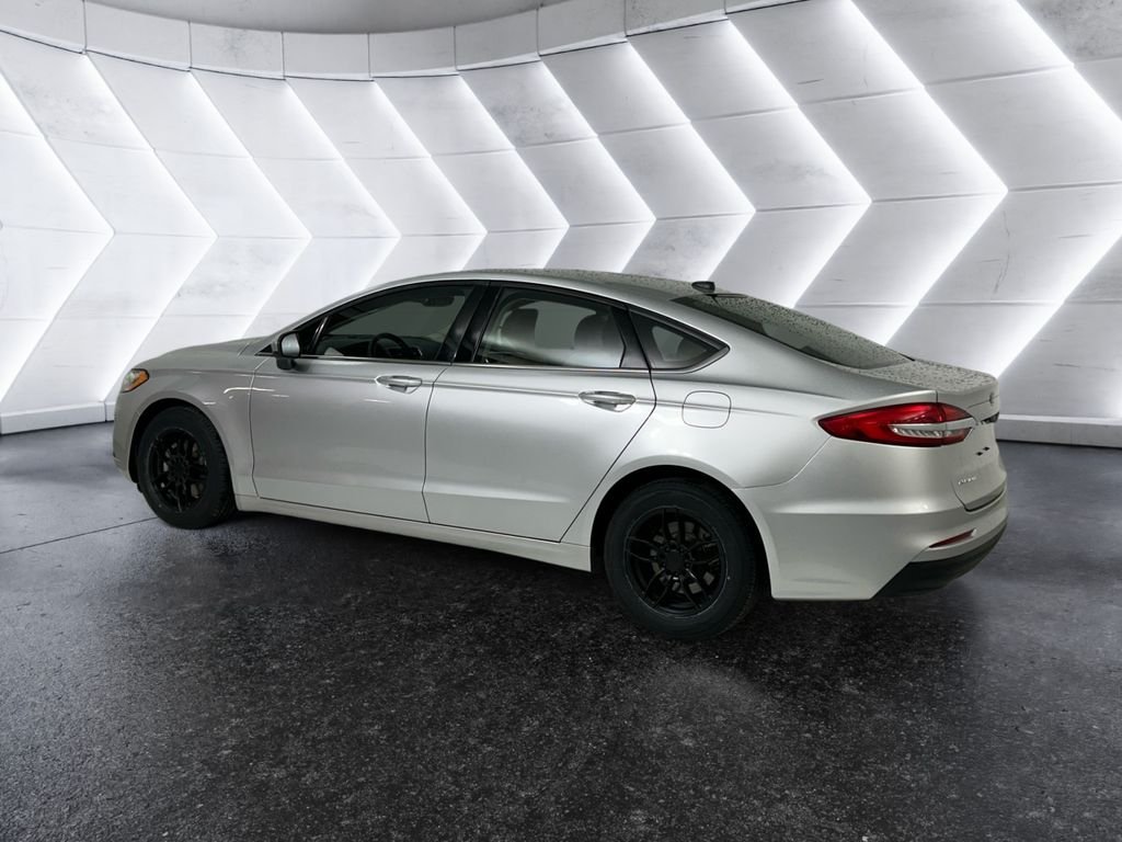 Used 2019 Silver Ford S image 6