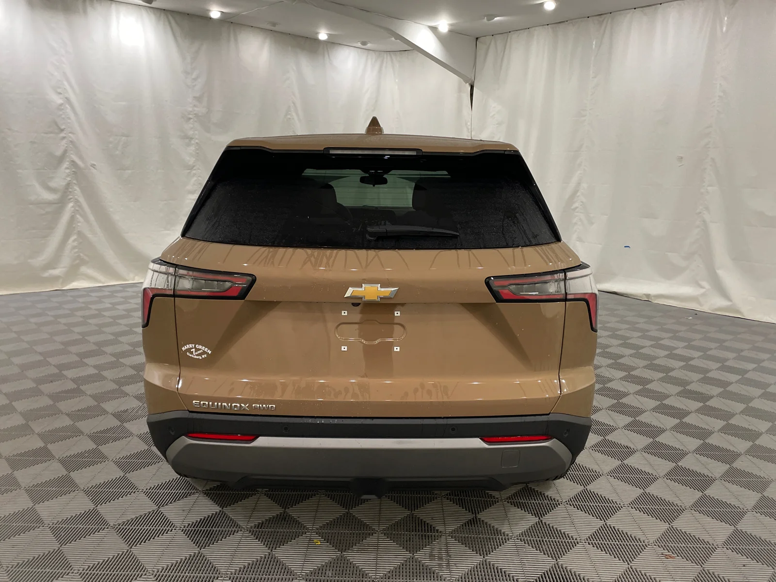 2027 Chevrolet Equinox LT - Photo 6