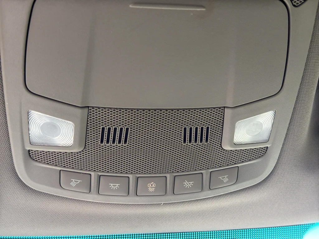 Used 2019 Oxford White Ford XL image 33