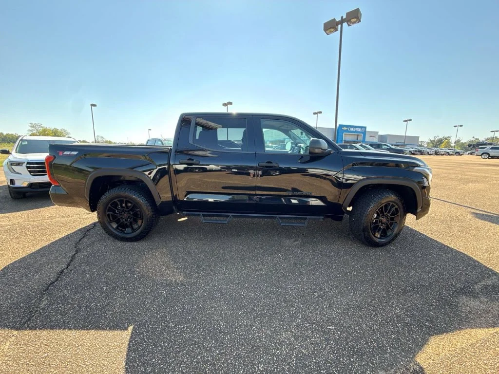 Used 2023 Black Toyota SR5 image 8