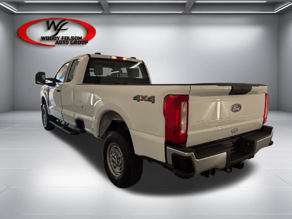 New 2027 White Ford XL image 8