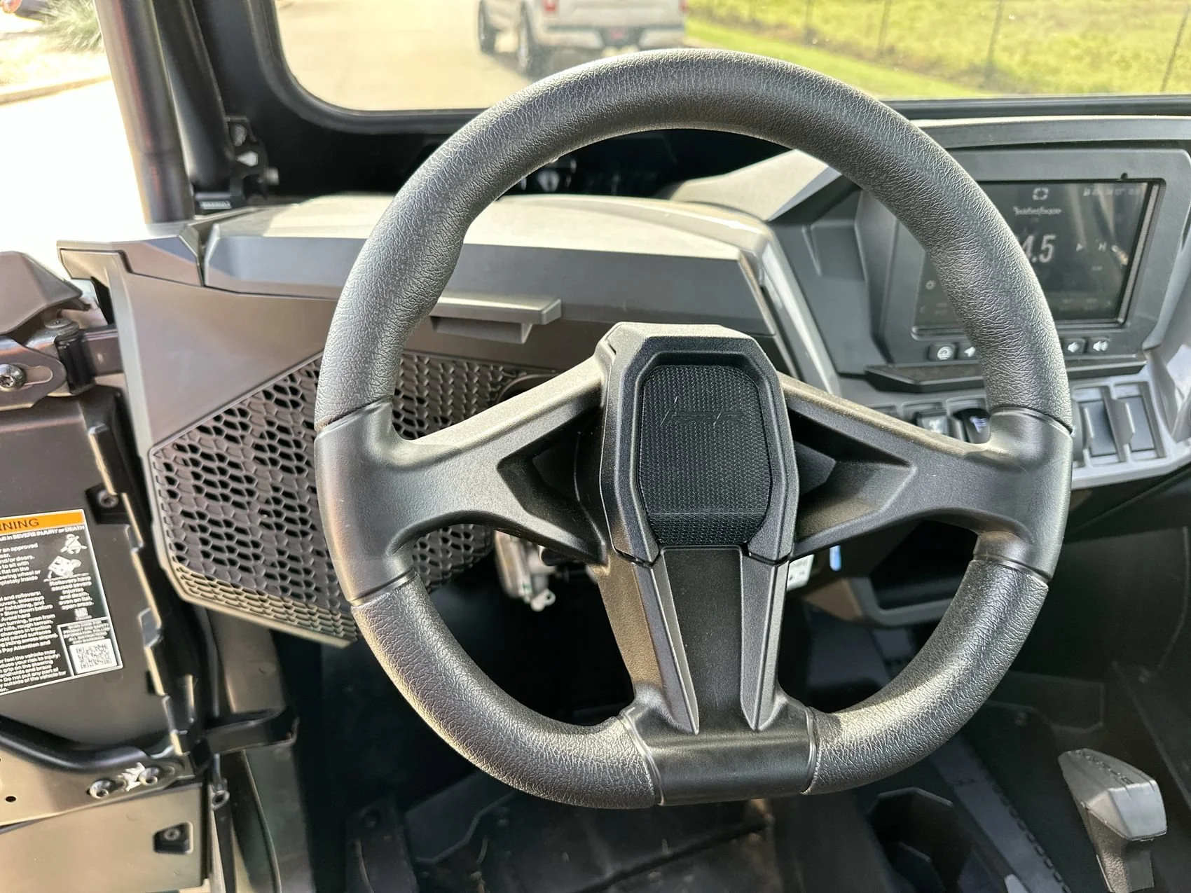 Used 2025 Black Polaris  image 13