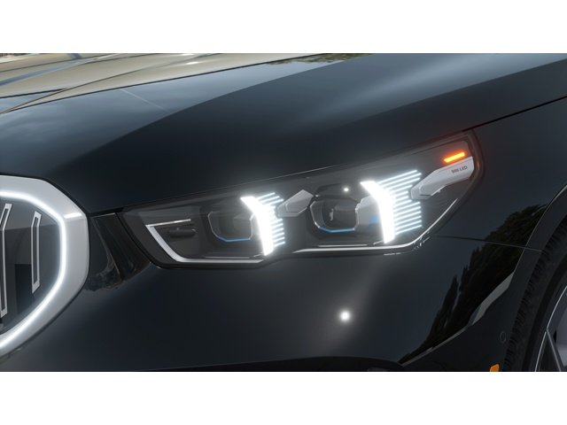 New 2027 Black Sapphire Metallic BMW 530i xDrive image 6
