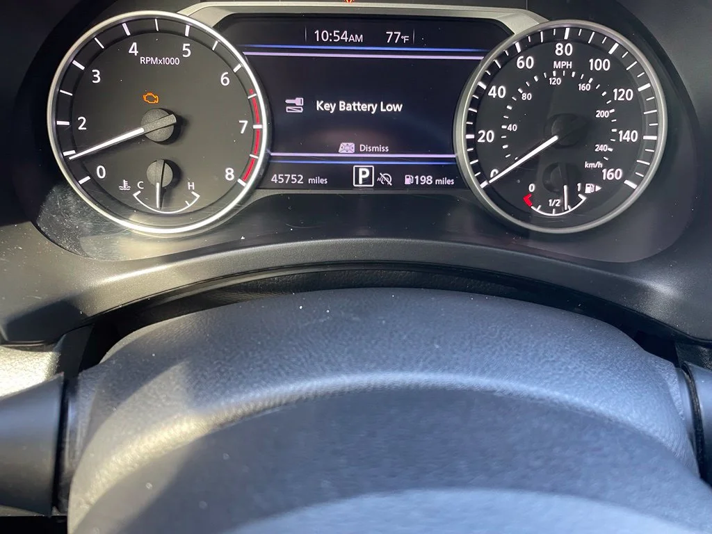 Used 2024 Gray Nissan SR image 7