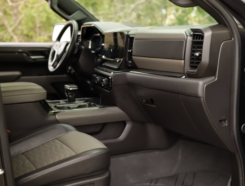 Used 2024 Dark Ash Metallic Chevrolet ZR2 image 36