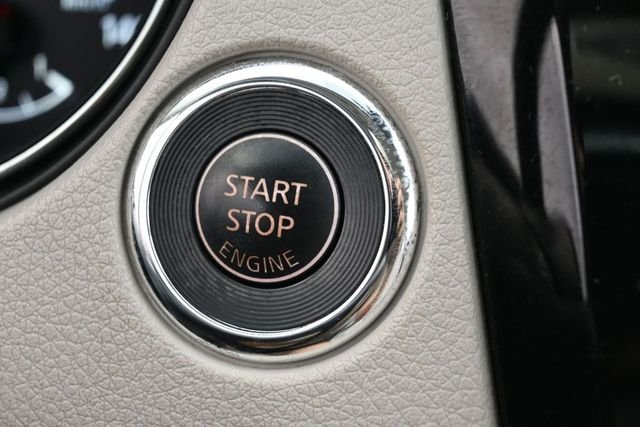 Used 2020 Scarlet Nissan SV image 20
