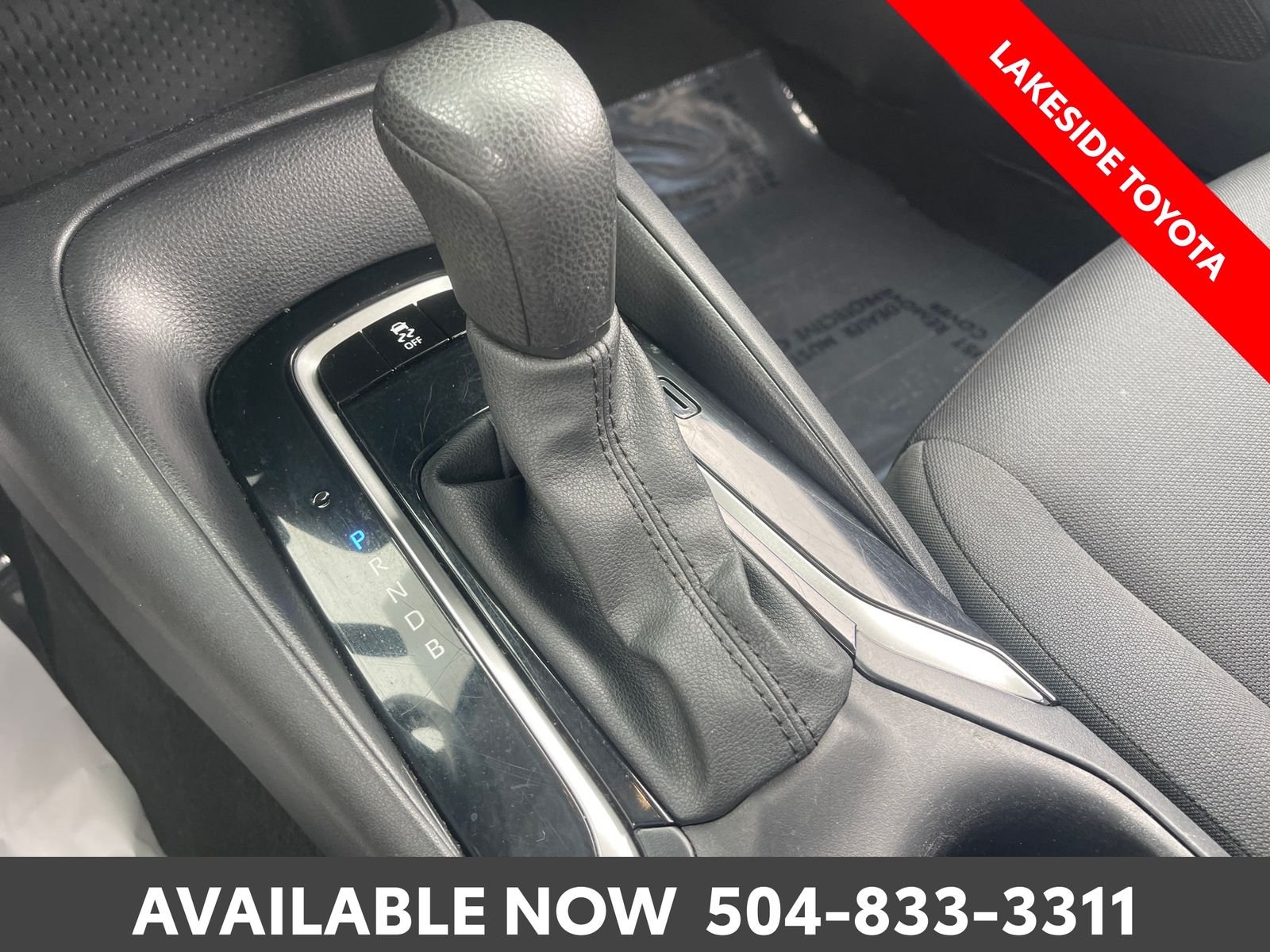 2024 Toyota Corolla LE - Photo 30