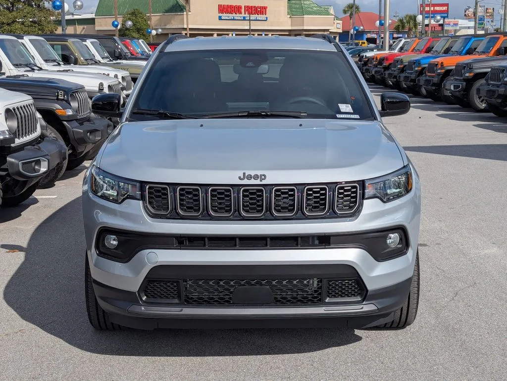 New 2026 Silver Zynith Metallic Clear-Coat Exterior Paint Jeep Latitude image 10