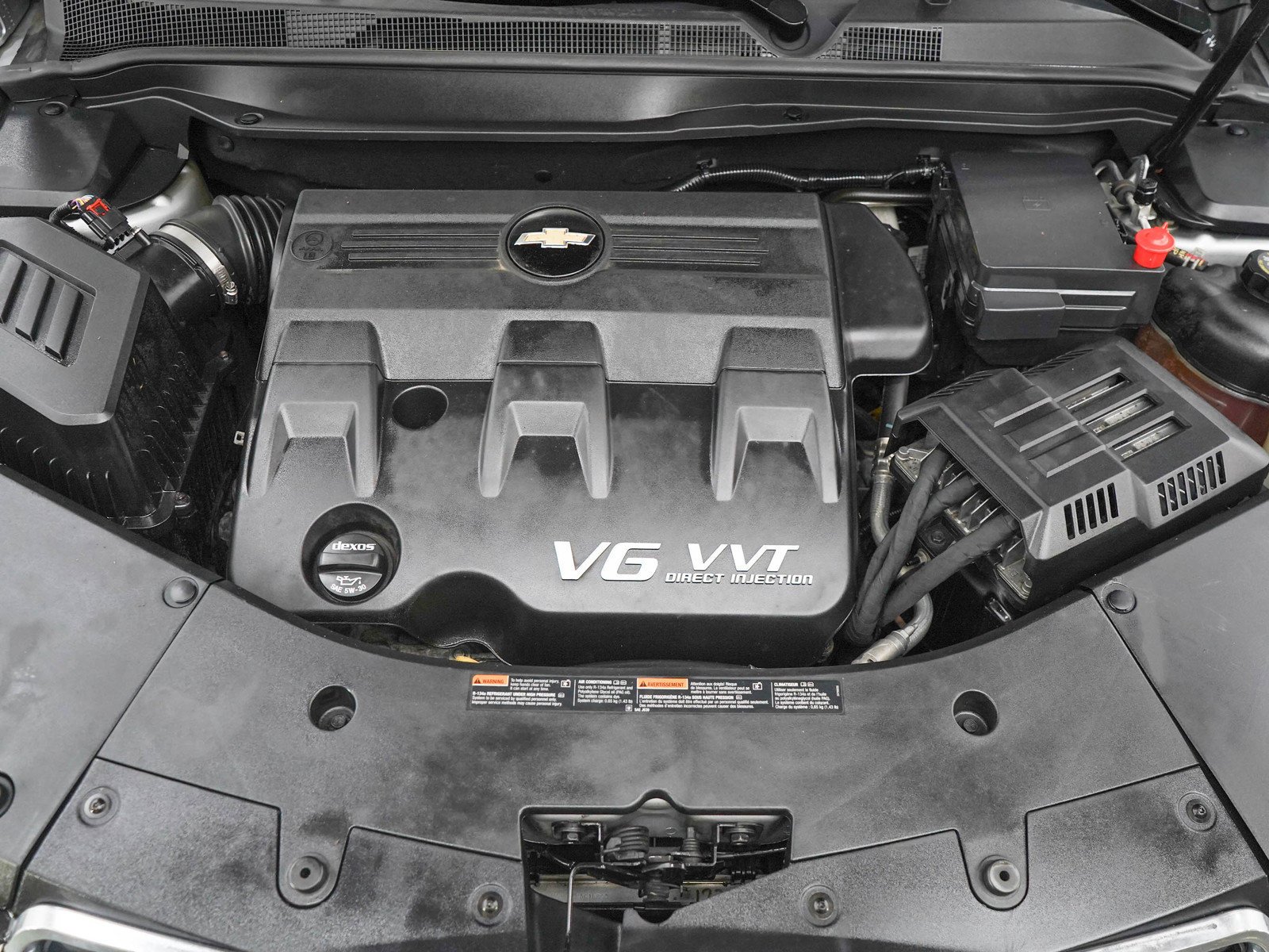Used 2015 Silver Ice Metallic Chevrolet Ltz image 31