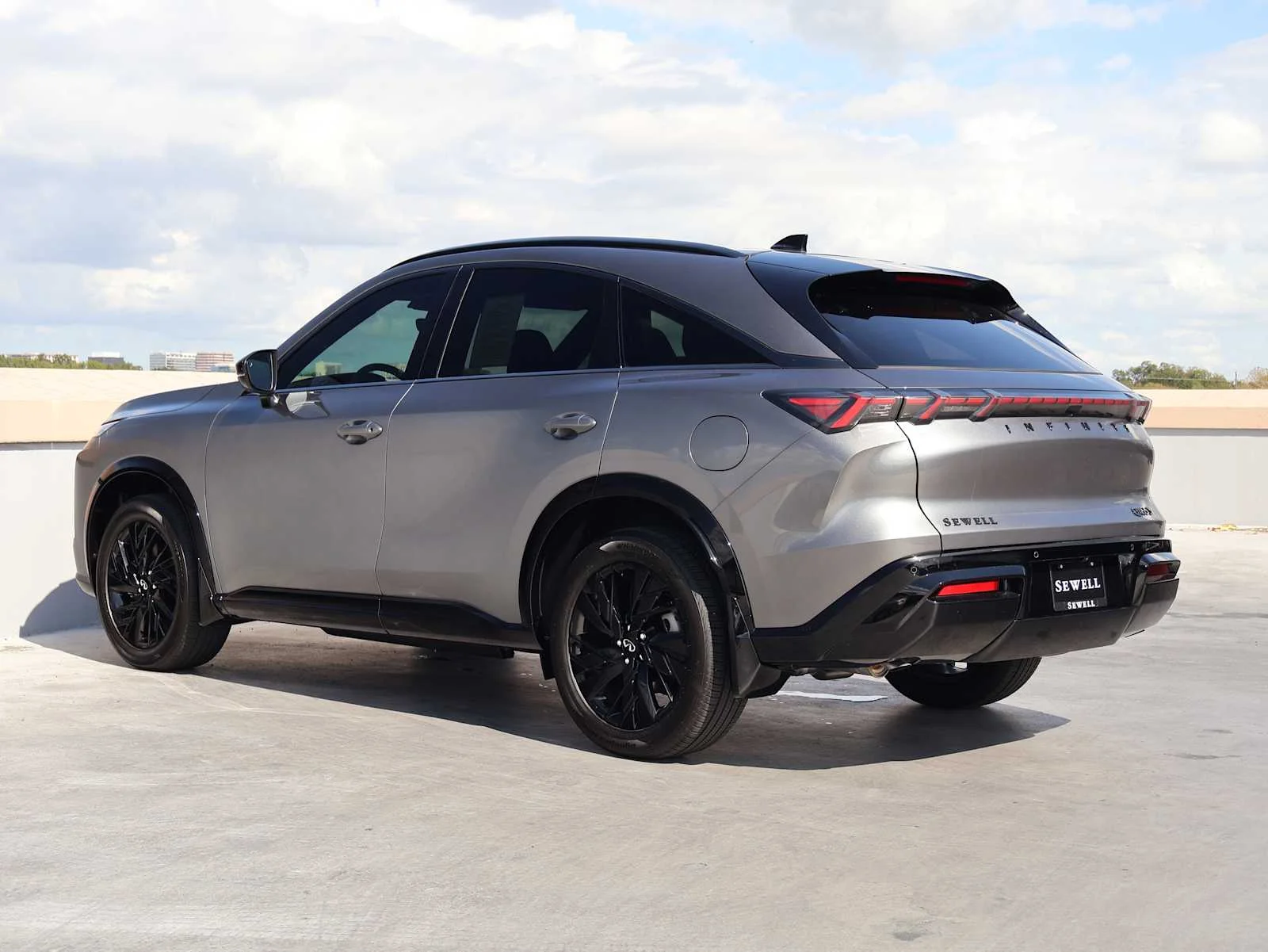 Certified Used 2027 Graphite Shadow INFINITI SPORT image 5