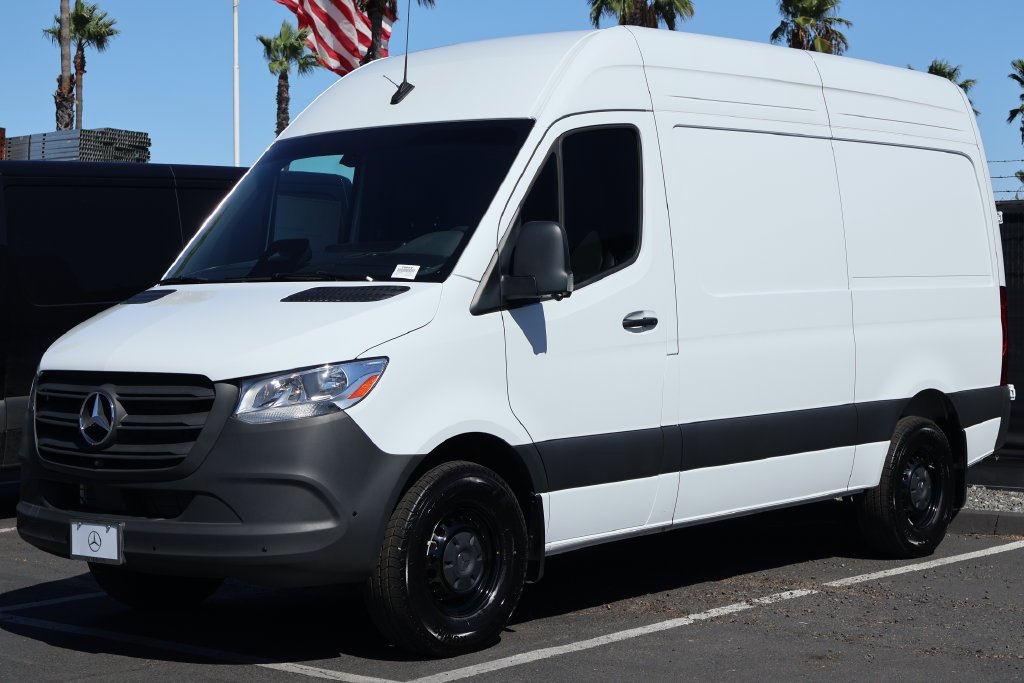 2026 Mercedes-Benz Sprinter Cargo Van Base