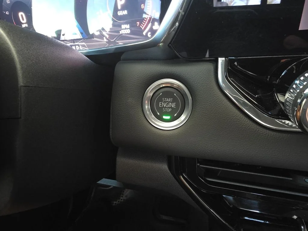 Used 2026 Onyx Black GMC 2WD Elevation image 17
