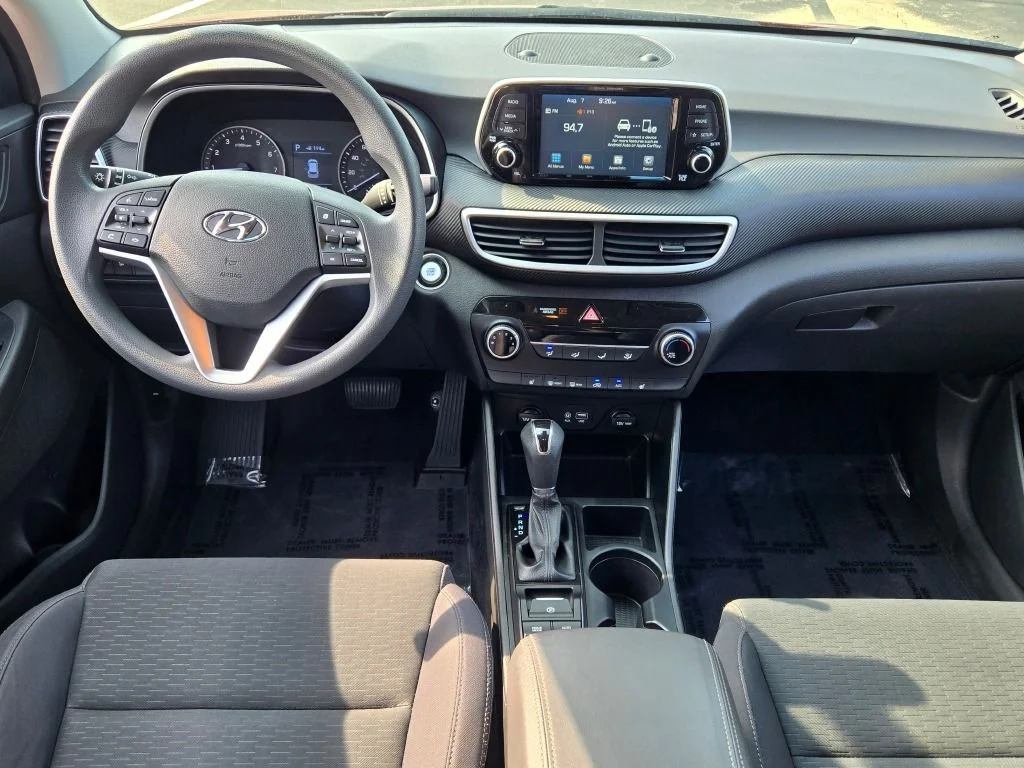 Used 2019 Red Hyundai Value image 16