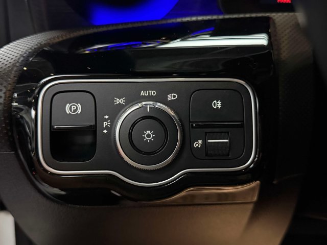 Certified Used 2023  Mercedes-Benz CLA 250 image 20