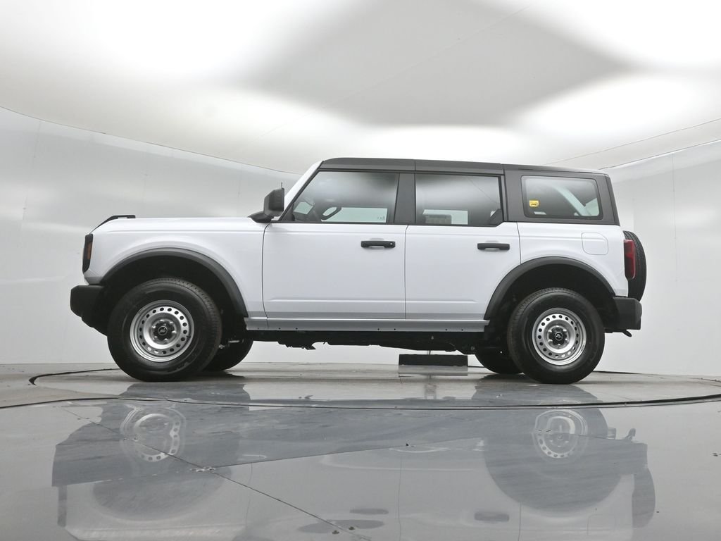 New 2026 Oxford White Ford Base image 7