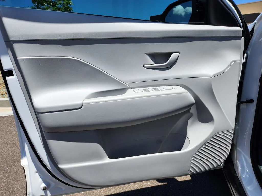 New 2026 White Hyundai SEL Sport image 29